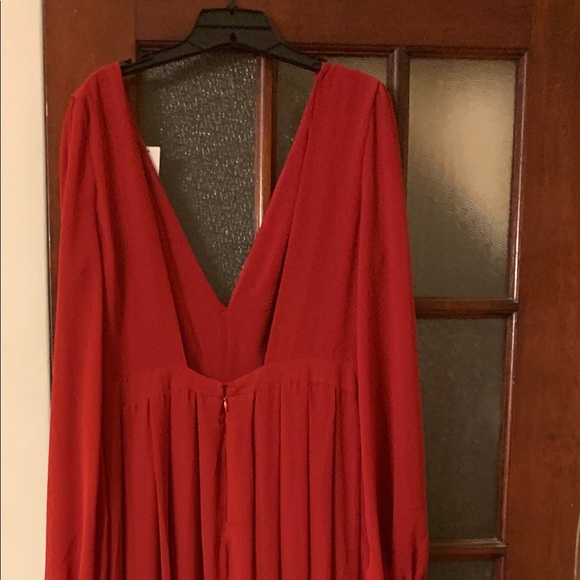 Floor length dress, belt included - Picture 2 of 5